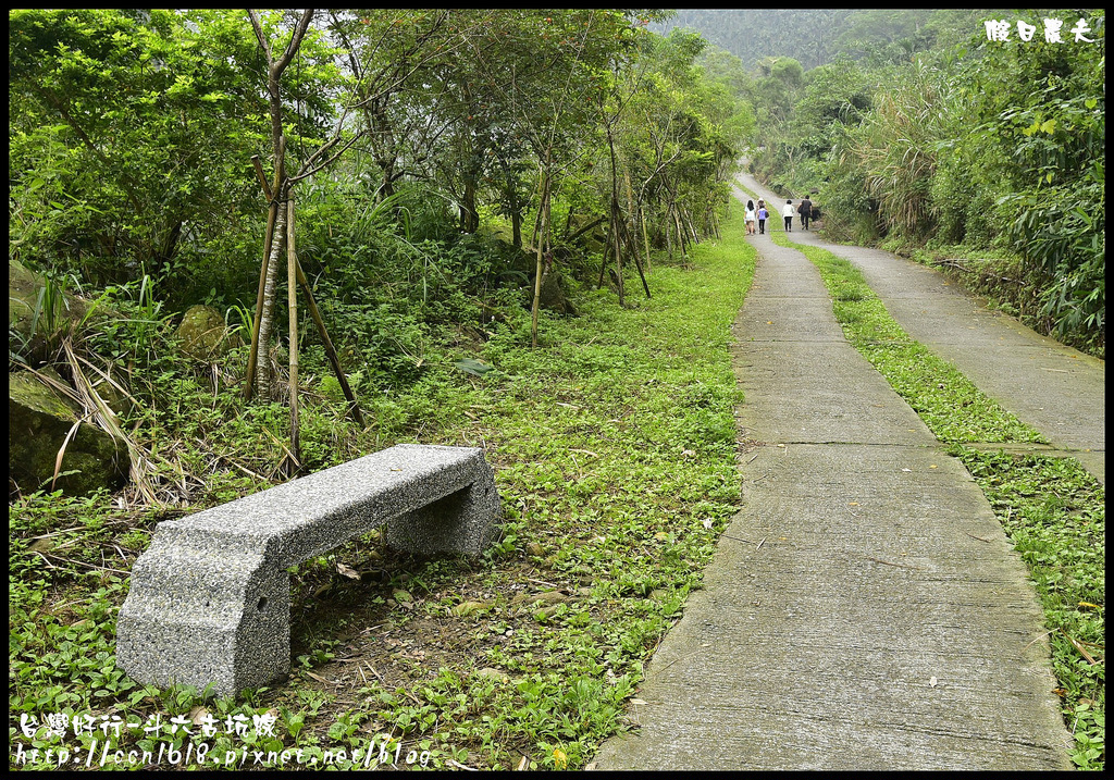 【雲林旅遊】搭台灣好行-斗六古坑線來參加台灣咖啡節/綠色隧道/蜜蜂故事館/華山/福祿壽酒廠/劍湖山世界/蘿莎玫瑰莊園/咖啡烘焙/DIY @假日農夫愛趴趴照