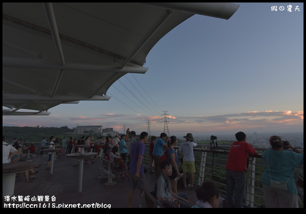 【台中旅遊】免費夜景×情侶約會×夏夜晚風×爬山健行‧清水鰲峰山觀景平台/一日遊 @假日農夫愛趴趴照