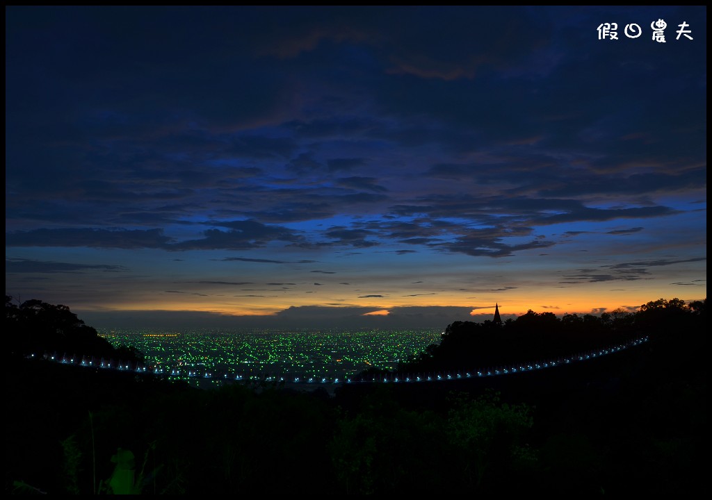 【南投旅遊】南投猴探井遊憩區-天空之橋‧​紫色浪漫愛情花季 @假日農夫愛趴趴照