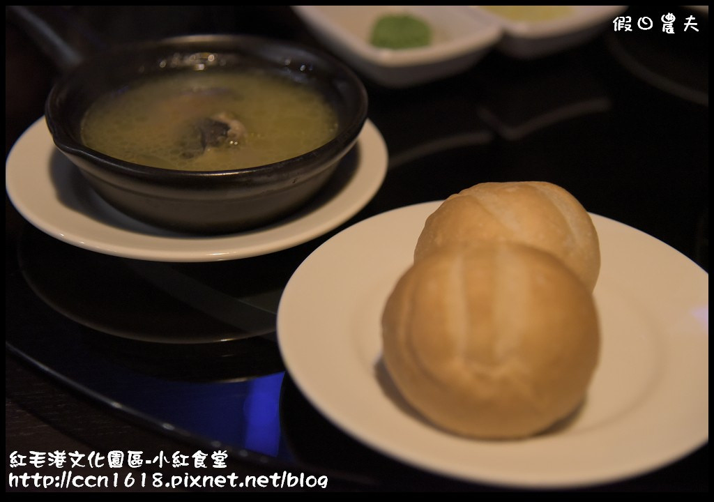 【高雄美食】可以賞港景吃美食的高字塔旋轉餐廳‧小紅食堂 @假日農夫愛趴趴照