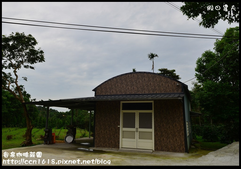 【雲林景點】蘿莎玫瑰山莊‧古坑不只可以喝咖啡玩劍湖山還可以賞玫瑰花 @假日農夫愛趴趴照