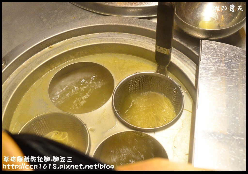 【南投美食】麵五三屋台ラーメン‧隱身在草屯巷弄裡的好吃拉麵店(20141215食尚玩家-南投暖呼呼幸福旅行報導) @假日農夫愛趴趴照