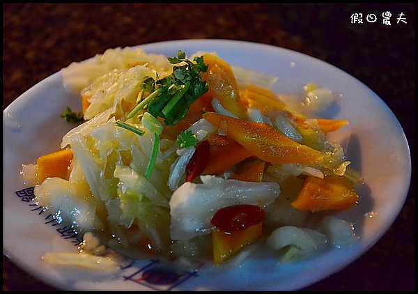 【新竹美食】傳說中的黯然銷魂魯肉飯‧湖口老五鹹粥 @假日農夫愛趴趴照