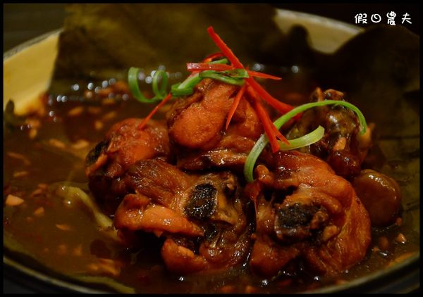 【台中美食】八月江南燒‧創意鍋物料理（有優惠券） @假日農夫愛趴趴照