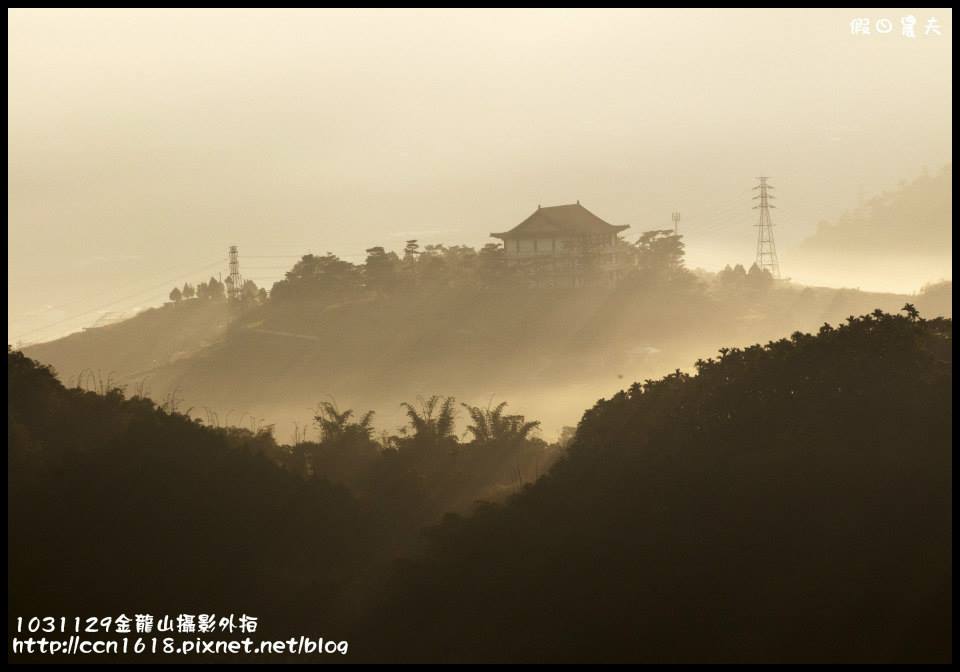 南投景點|魚池金龍山日出夜景低空雲海琉璃光/交通路線/金龍曙光 @假日農夫愛趴趴照