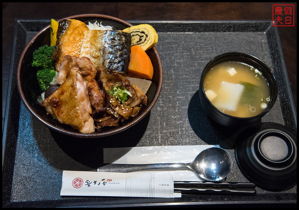 嘉義美食|八坂丼屋嘉義遠百店新開幕．嚴選新鮮食材產地直送/平價海鮮丼飯 @假日農夫愛趴趴照