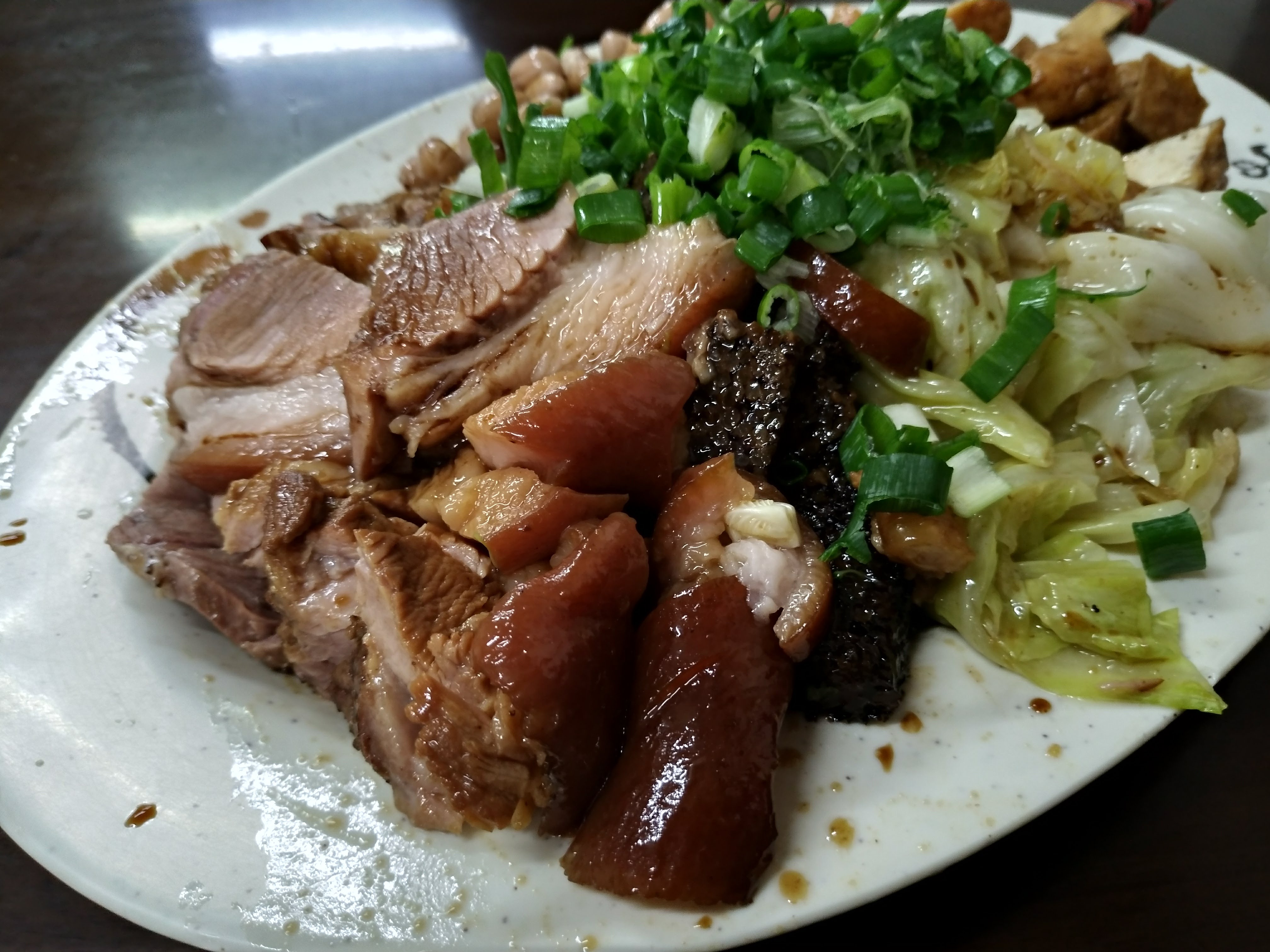 嘉義小吃|老張麵店．巷弄內隱藏版大份量平民美食/銅板價 @假日農夫愛趴趴照