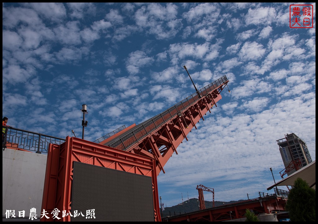 釜山景點推薦|影島大橋開橋秀．樂天百貨空中花園觀景台/免費夜景 @假日農夫愛趴趴照