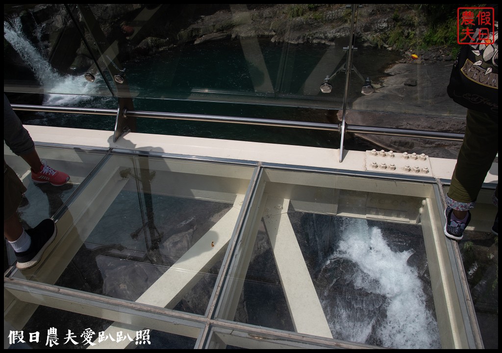 桃園景點|小烏來透明天空步道×繩索吊橋×宇內溪戲水池限期開放/一日遊 @假日農夫愛趴趴照