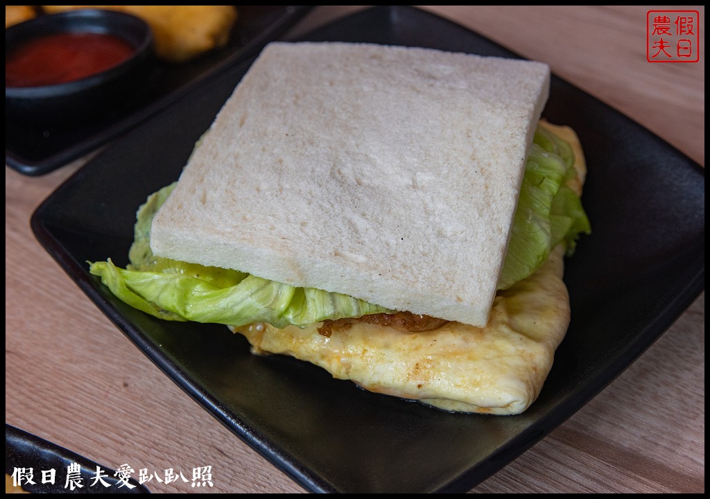 苑裡一日輕旅行|燒肉咬蛋早午餐×秒殺炸雞×彩繪稻田×垂坤食品 @假日農夫愛趴趴照