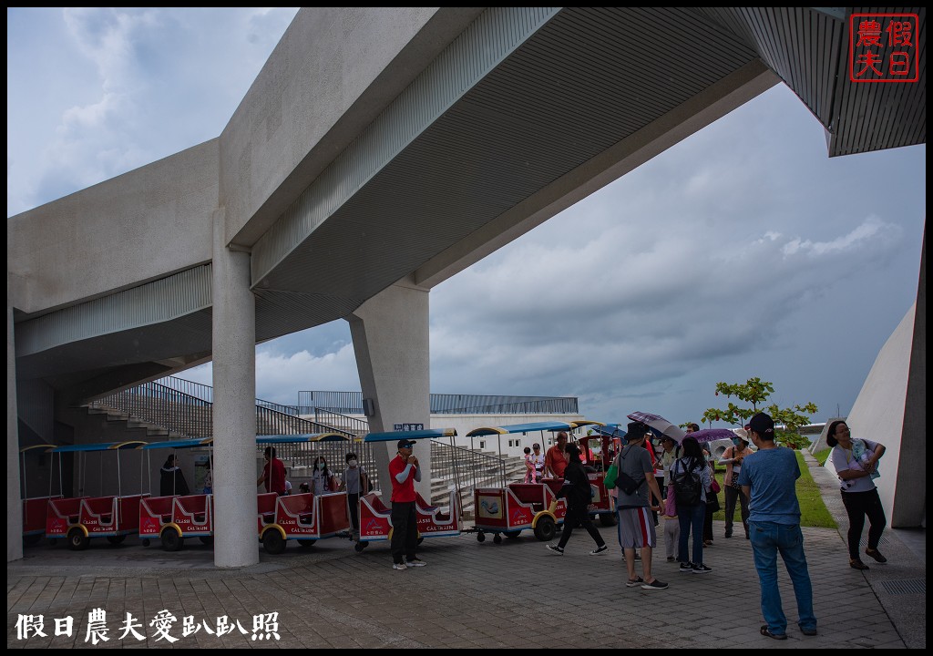 七股遊客中心．IG打卡熱門新景點|打卡就送鹹冰棒 @假日農夫愛趴趴照