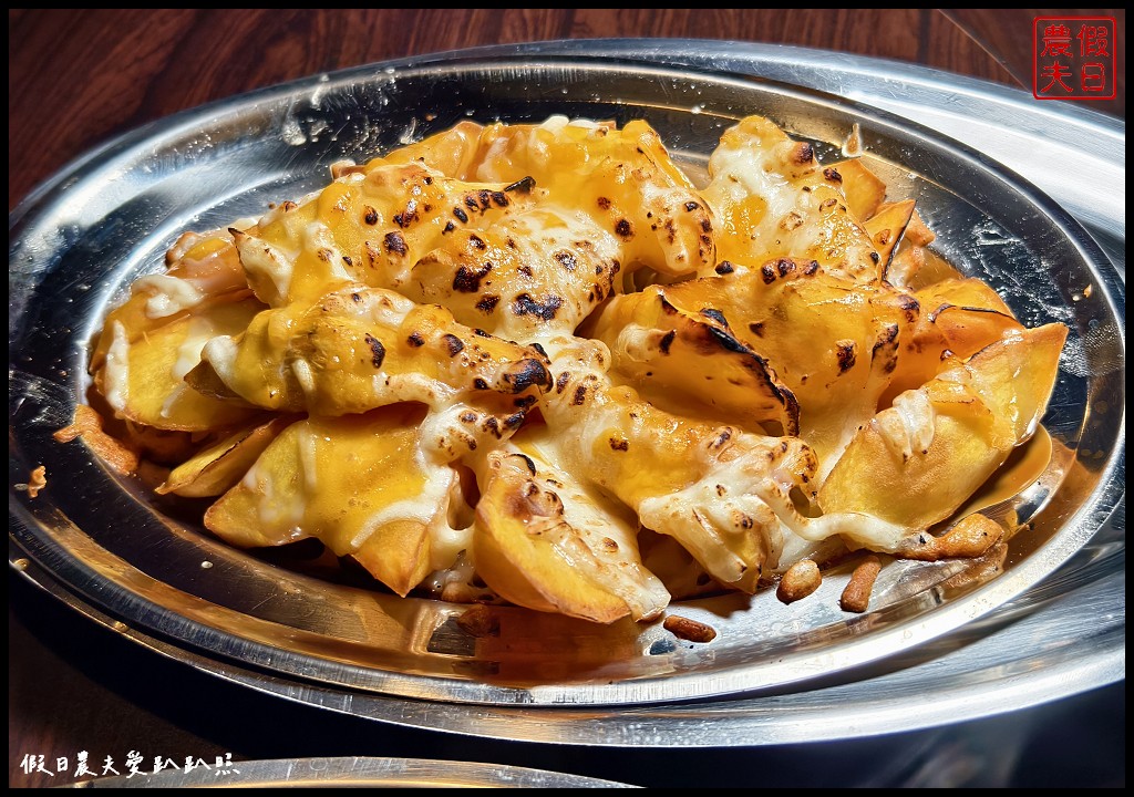 南投美食|十三目仔窯磚窯特色餐廳-妖怪村流亡政府．軍事風主題復古餐廳