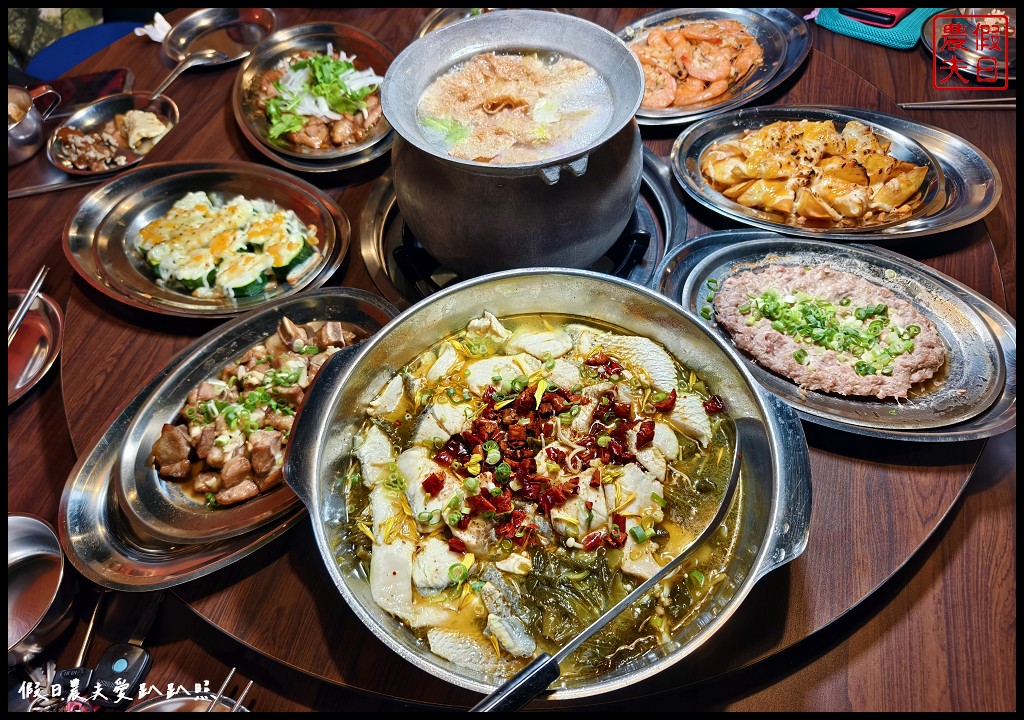 南投美食|十三目仔窯磚窯特色餐廳-妖怪村流亡政府．軍事風主題復古餐廳